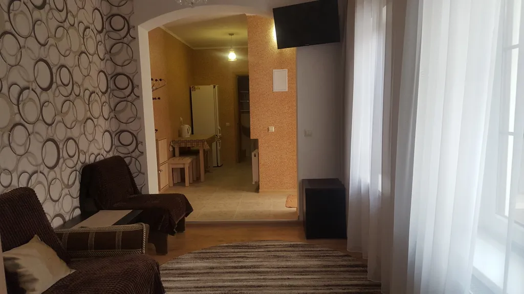 Квартира двухкомнатная на улице Интернациональной, 30 м², Евпатория — фото 5