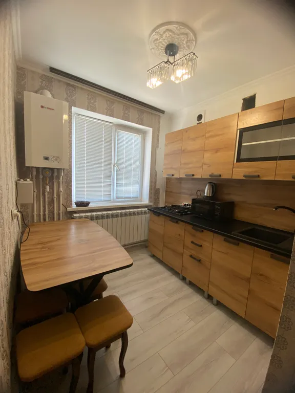 Квартира однокомнатная, 33 м², Дубки — кухня