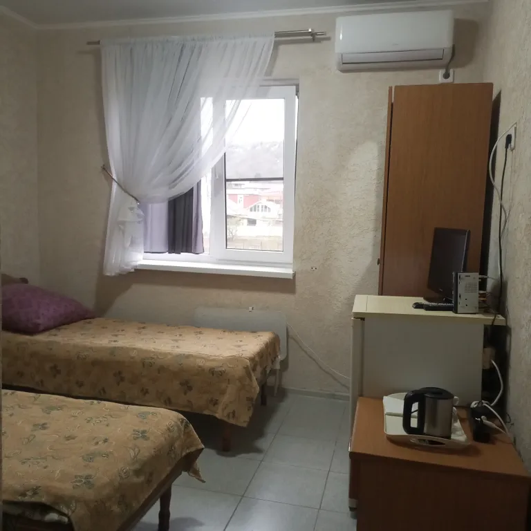 Номер с удобствами — Мом, фото 1 из 5
