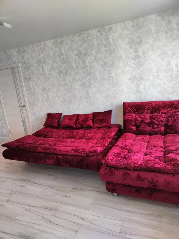 Студия двухкомнатная в Тракторозаводском, 50 м², Волгоград — спальня, фото 3