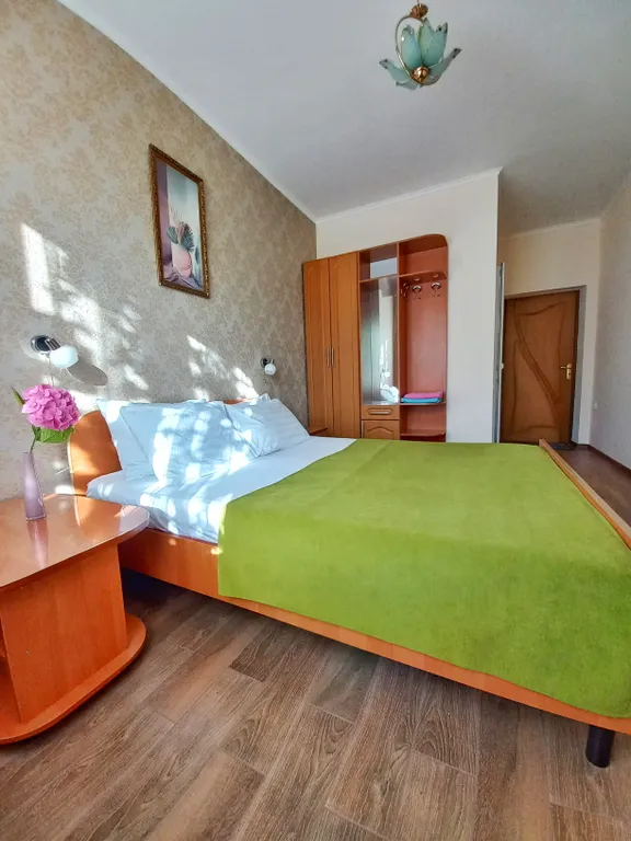 Двухместный номер с 1 кроватью с балконом — Эдем у реки, фото 3 из 5