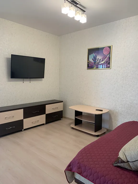 Квартира однокомнатная в Фрунзенском, 53 м², Владивосток — фото 28