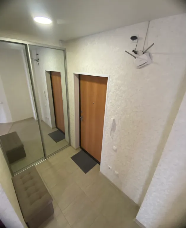 Квартира однокомнатная в Фрунзенском, 53 м², Владивосток — фото 30