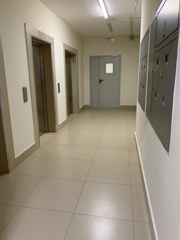 Квартира однокомнатная в Фрунзенском, 53 м², Владивосток — фото 11