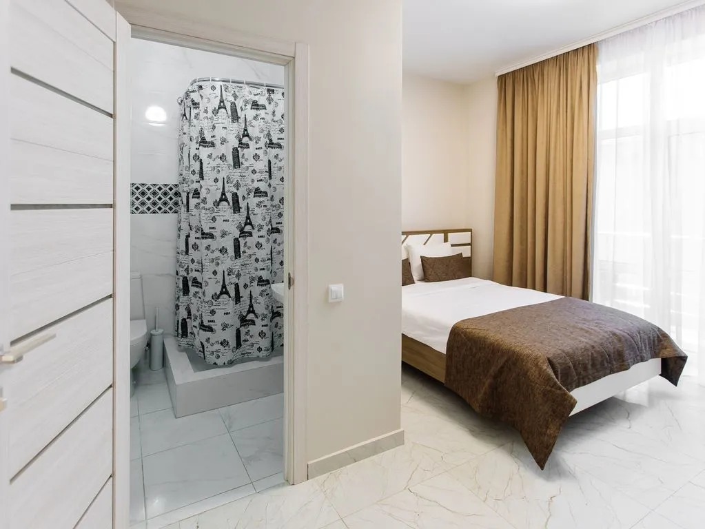 Двухместный номер с 1 кроватью улучшенный с видом на море — общий вид