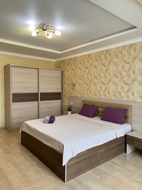 Квартира однокомнатная на улице Пятигорской, 52 м², Ессентуки — спальня, фото 3