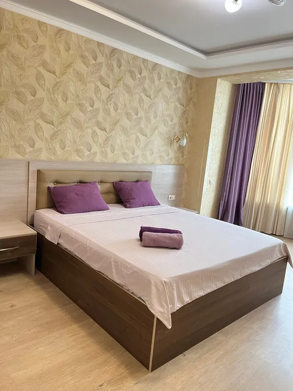 Квартира однокомнатная на улице Пятигорской, 52 м², Ессентуки — спальня, фото 5