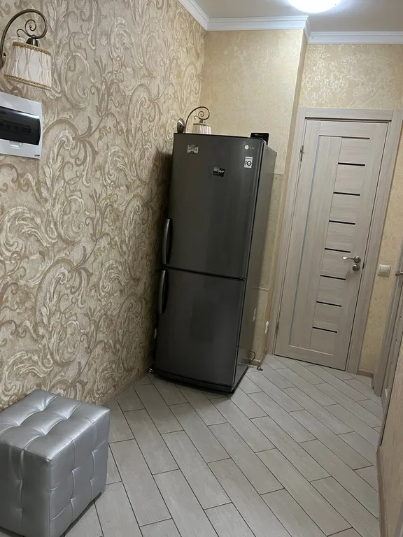 Квартира однокомнатная на улице Пятигорской, 52 м², Ессентуки — кухня, фото 2