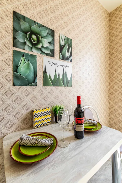 Квартира однокомнатная в Чкаловском, 39 м², Екатеринбург — кухня, фото 4