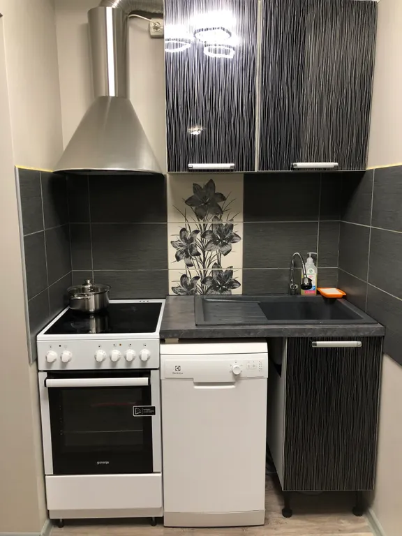 Студия однокомнатная в Октябрьском, 47 м², Иркутск — фото 12