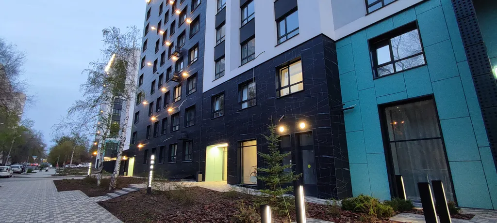 Квартира однокомнатная у Московской, в Октябрьском, 45 м², Самара — двор