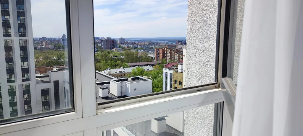 Квартира однокомнатная у Московской, в Октябрьском, 45 м², Самара — вид из окна, фото 2