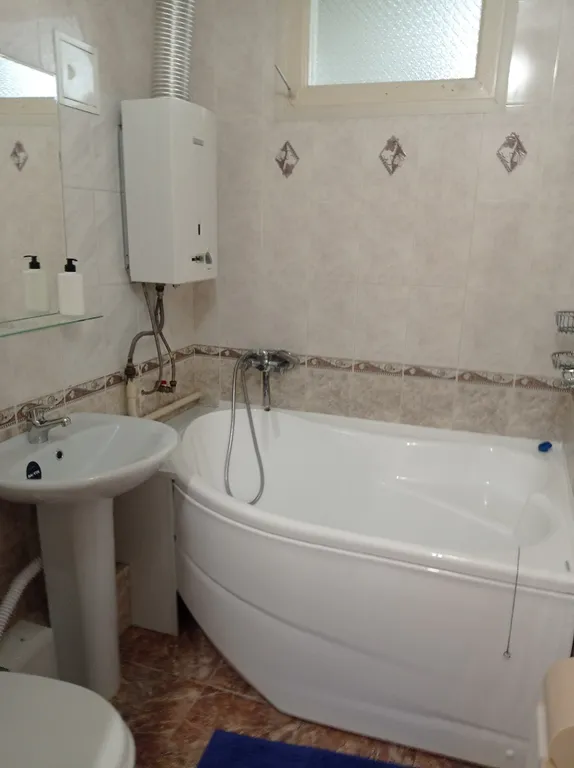 Квартира двухкомнатная в Ворошиловском, 46 м², Волгоград — фото 10