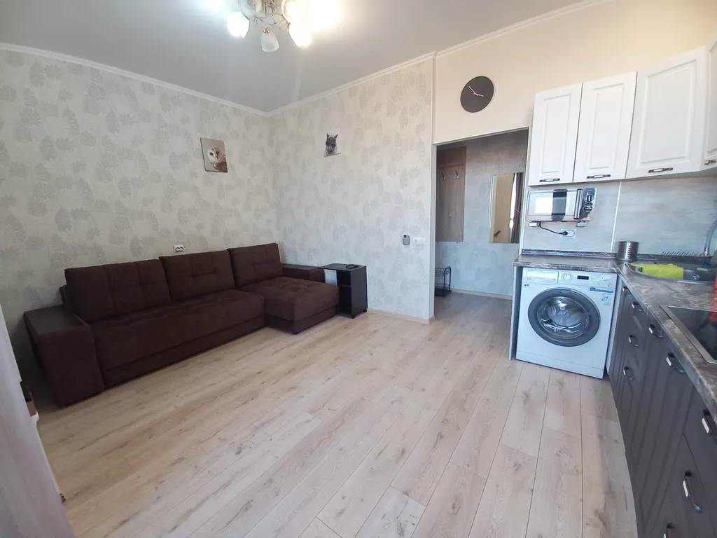Квартира трёхкомнатная на улице Шевченко, 50 м², Анапа — фото 6