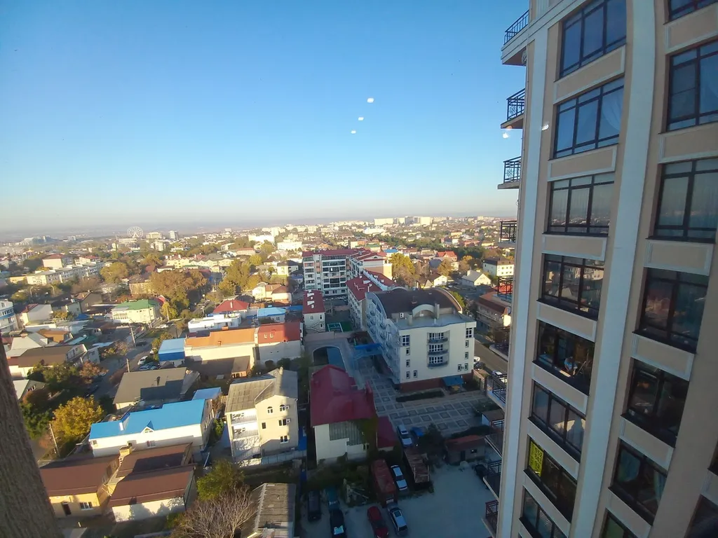 Квартира трёхкомнатная на улице Шевченко, 50 м², Анапа — фото 8