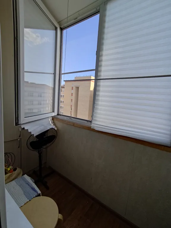 Квартира двухкомнатная на улице Завокзальной, 65 м², Великий Новгород — вид из окна