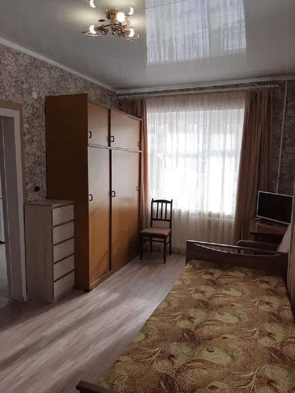 Квартира однокомнатная на проспекте Пролетарском, 32 м², Кемь — спальня, фото 2