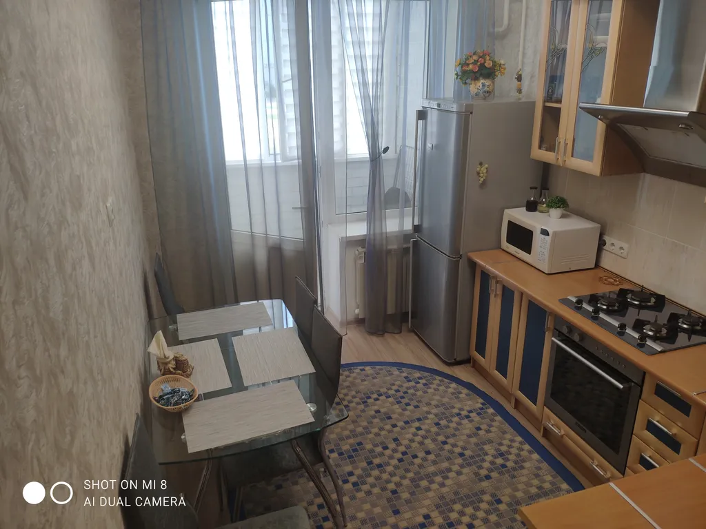 Квартира однокомнатная в микрорайоне 5-й, 39 м², Камышин — кухня, фото 5