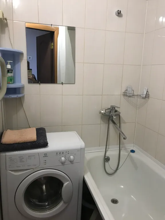Квартира двухкомнатная в микрорайоне 2-й, 52 м², Кстово — ванная комната, фото 3