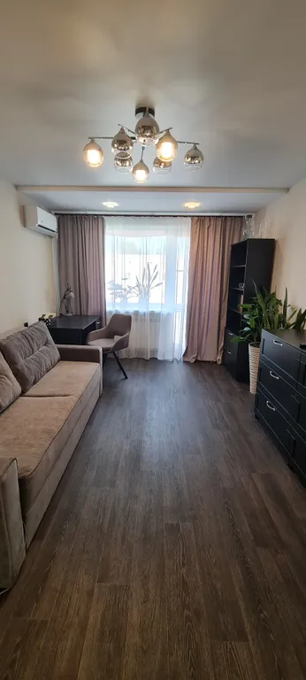 Квартира однокомнатная на улице Металлистове, 30 м², Псков — спальня, фото 4