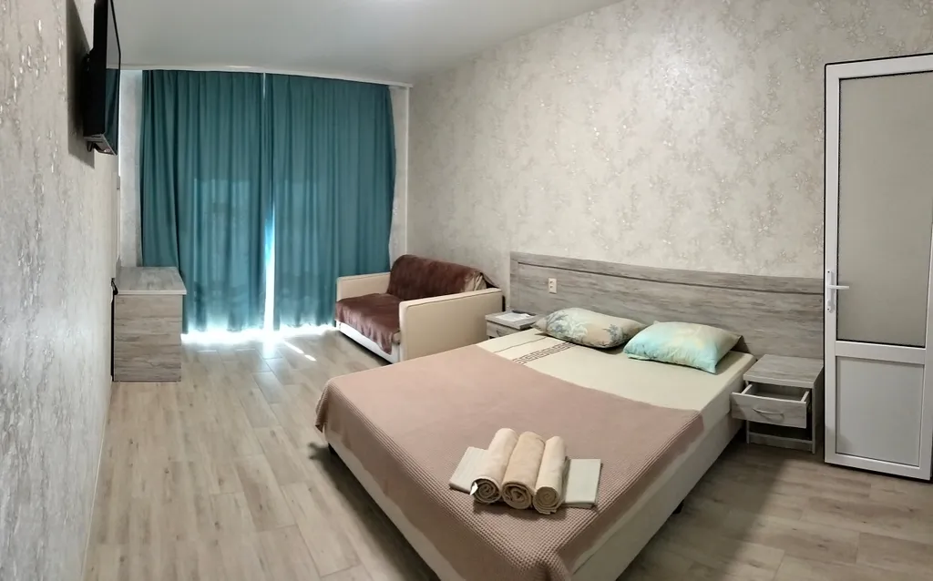 Трёхместный номер стандарт — Маяк, фото 1 из 5