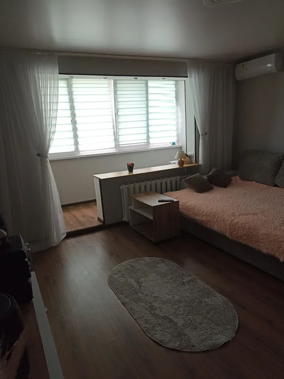 Квартира однокомнатная в Гагаринском, 45 м², Севастополь — спальня, фото 5