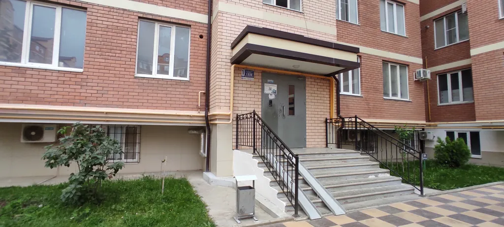 Квартира однокомнатная на улице Пригородной, 45 м², Каспийск — фото 11