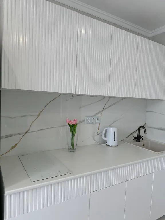 Квартира однокомнатная в Ново-Савиновском, 45 м², Казань — кухня, фото 6