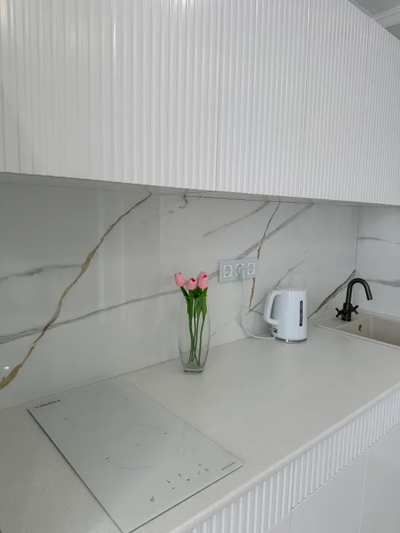 Квартира однокомнатная в Ново-Савиновском, 45 м², Казань — кухня, фото 3