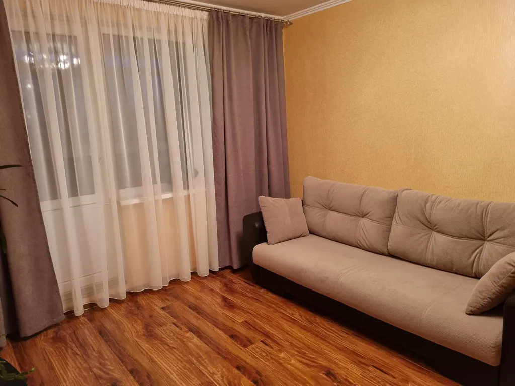 Квартира двухкомнатная на улице Баррикадной, 50 м², Ессентуки — фото 11