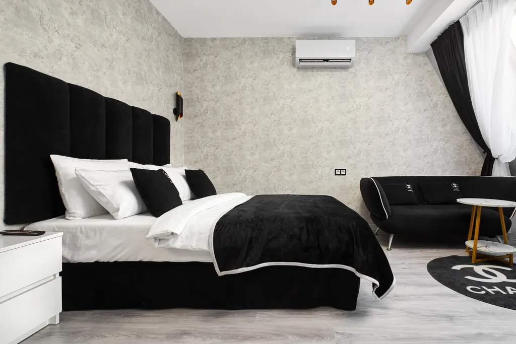 Квартира двухкомнатная на улице Солнечной, 55 м², Зеленоградск — фото 2