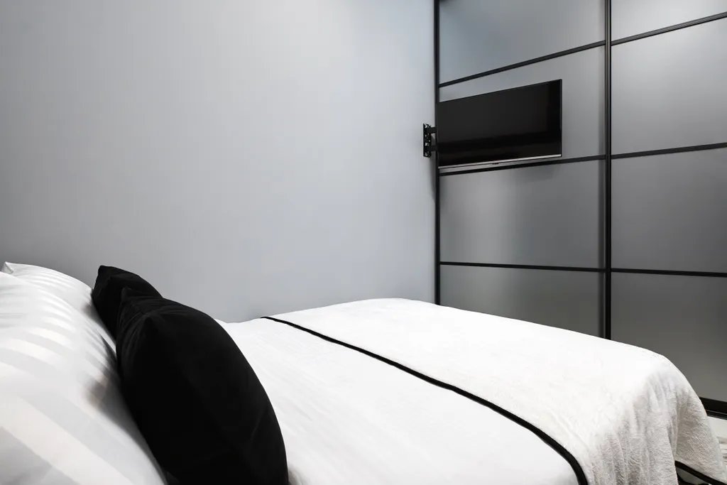Квартира двухкомнатная на улице Солнечной, 55 м², Зеленоградск — фото 5