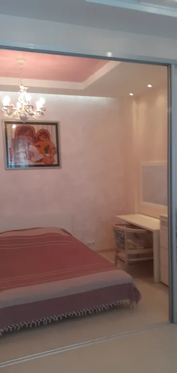 Квартира однокомнатная у Горьковской, в Кузнечихе, 44 м², Нижний Новгород — спальня, фото 5