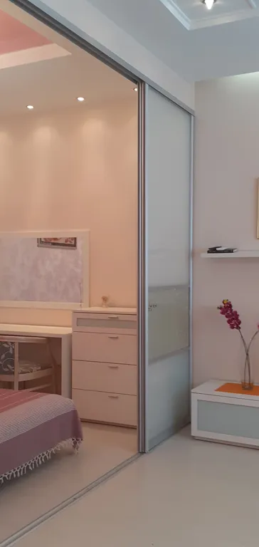 Квартира однокомнатная у Горьковской, в Кузнечихе, 44 м², Нижний Новгород — спальня