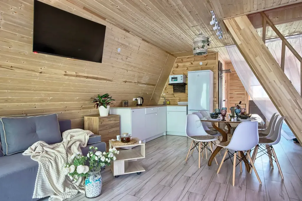 Просторный Большой Дом с выходом в лес (до 10 гостей)