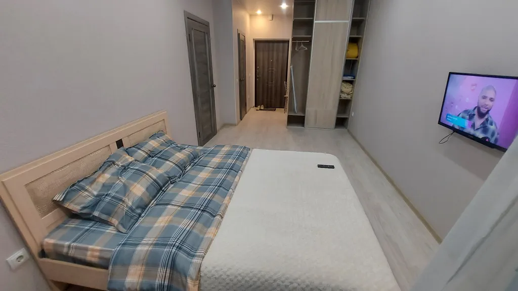 Квартира однокомнатная в Свердловском, 40 м², Иркутск — спальня, фото 4