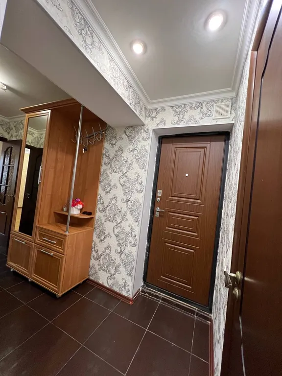 Квартира двухкомнатная на проспекте Петра I, 52 м², Махачкала — фото 11
