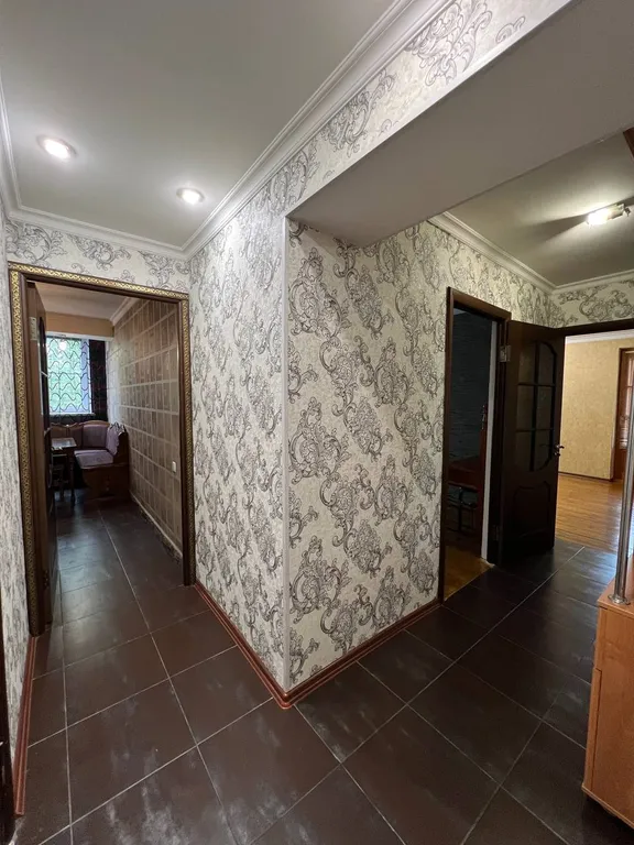 Квартира двухкомнатная на проспекте Петра I, 52 м², Махачкала — фото 12