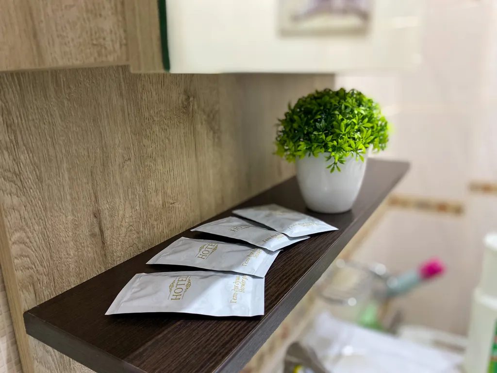 Квартира трёхкомнатная на улице Островского, 85 м², Геленджик — фото 23