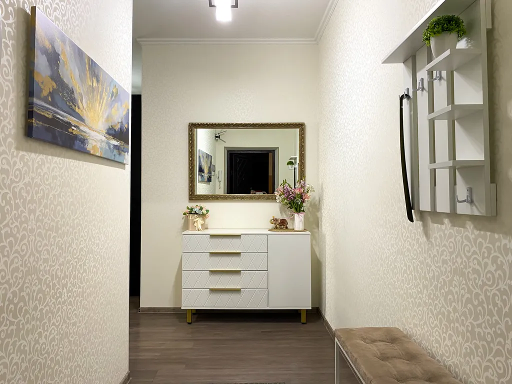 Квартира трёхкомнатная на улице Островского, 85 м², Геленджик — фото 30