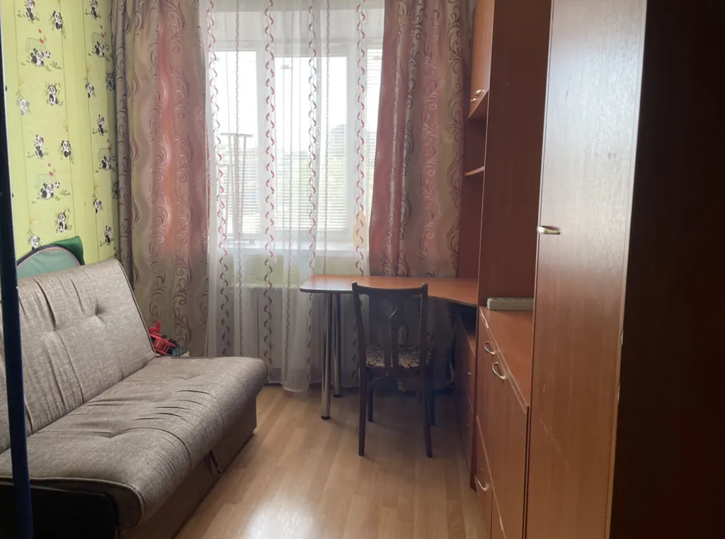 Квартира двухкомнатная на улице Зеленой, 60 м², Арзамас — спальня, фото 2