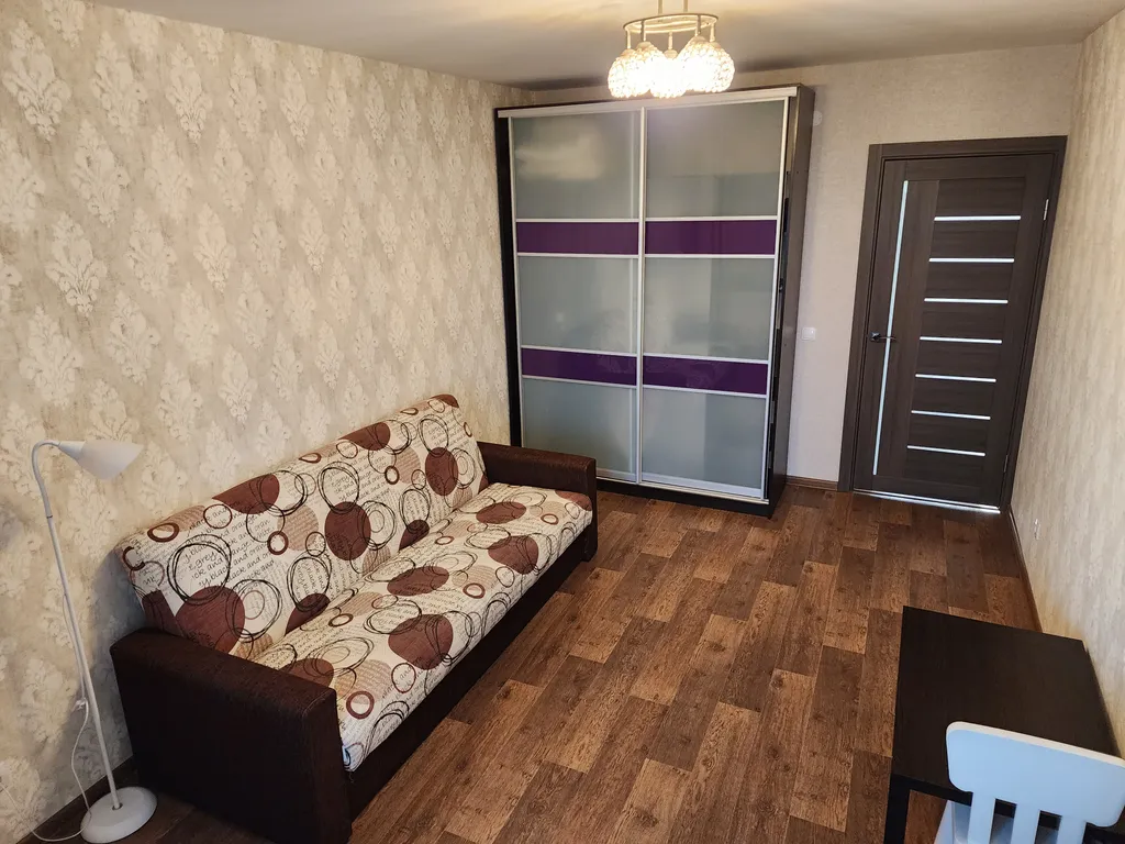 Квартира двухкомнатная на улице Якова Павлова, 62 м², Великий Новгород — фото 2