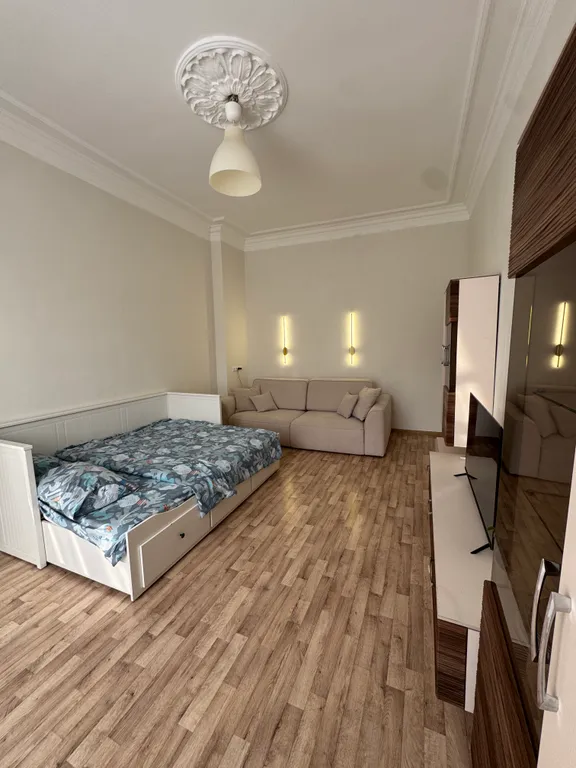 Квартира в самом центре в большой сталинке