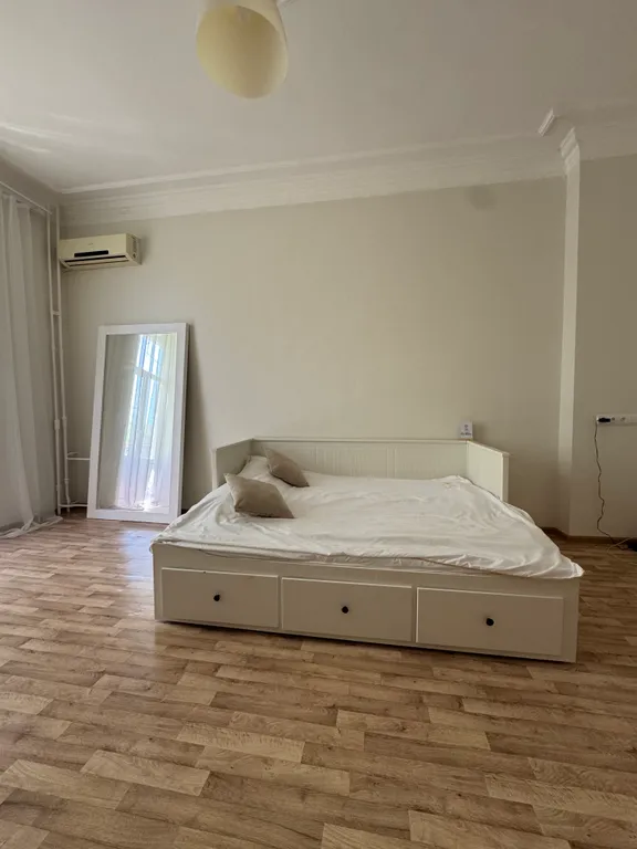 Квартира в самом центре в большой сталинке