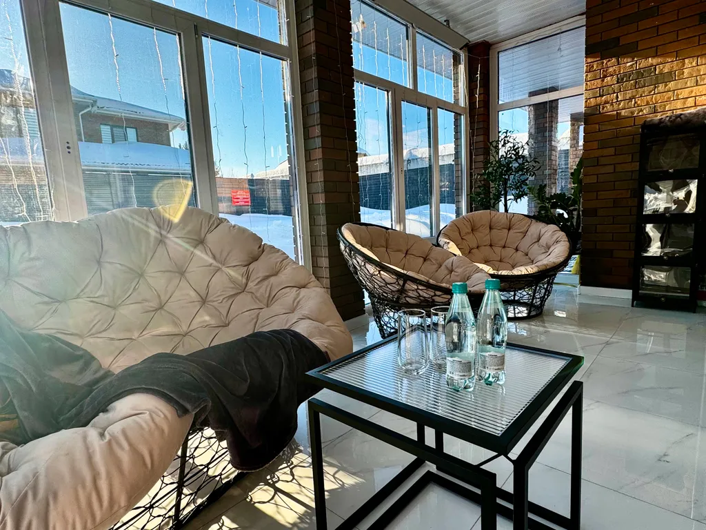 Современный коттедж в черте города