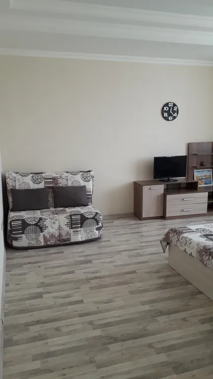 Квартира однокомнатная на улице Крымской, 42 м², Анапа — спальня, фото 5