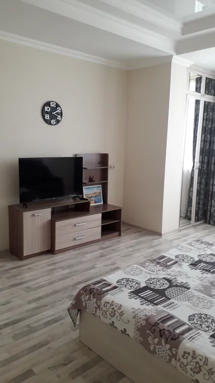 Квартира однокомнатная на улице Крымской, 42 м², Анапа — спальня, фото 6