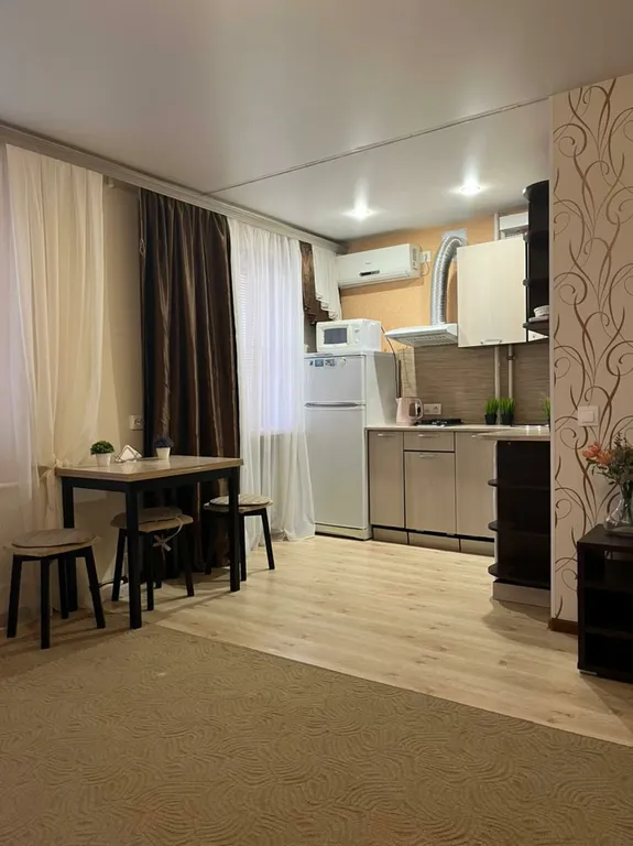 Студия однокомнатная на улице Ленина, 40 м², Камышин — фото 25