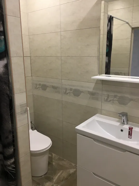 Квартира двухкомнатная на набережной Черноморской, 56 м², Феодосия — фото 8