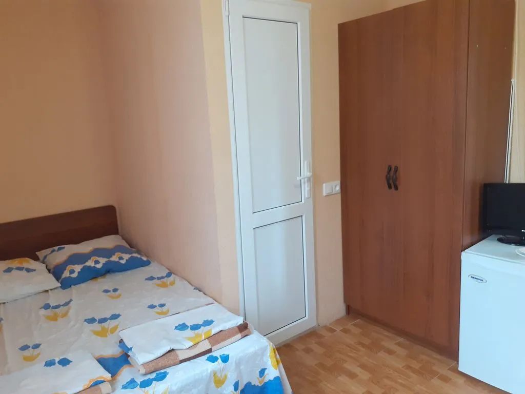 Двухместный номер с 1 кроватью стандарт — Парус2, фото 1 из 3
